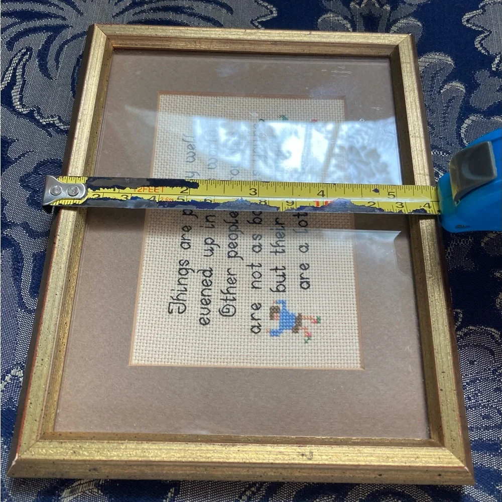 🏃‍♀️Vintage Cross-stitch Art in Gold Frame